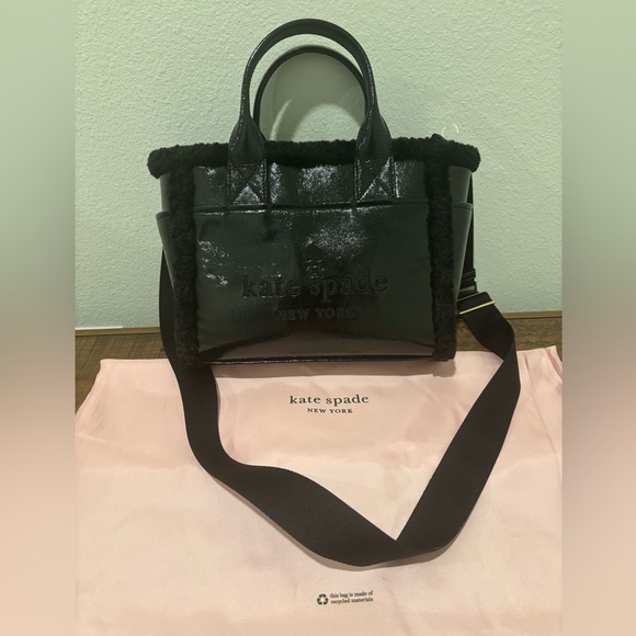 Kate Spade Black Tote Bag with Sherpa Trim NWOT w/ dust bag - Picture 1 of 7
